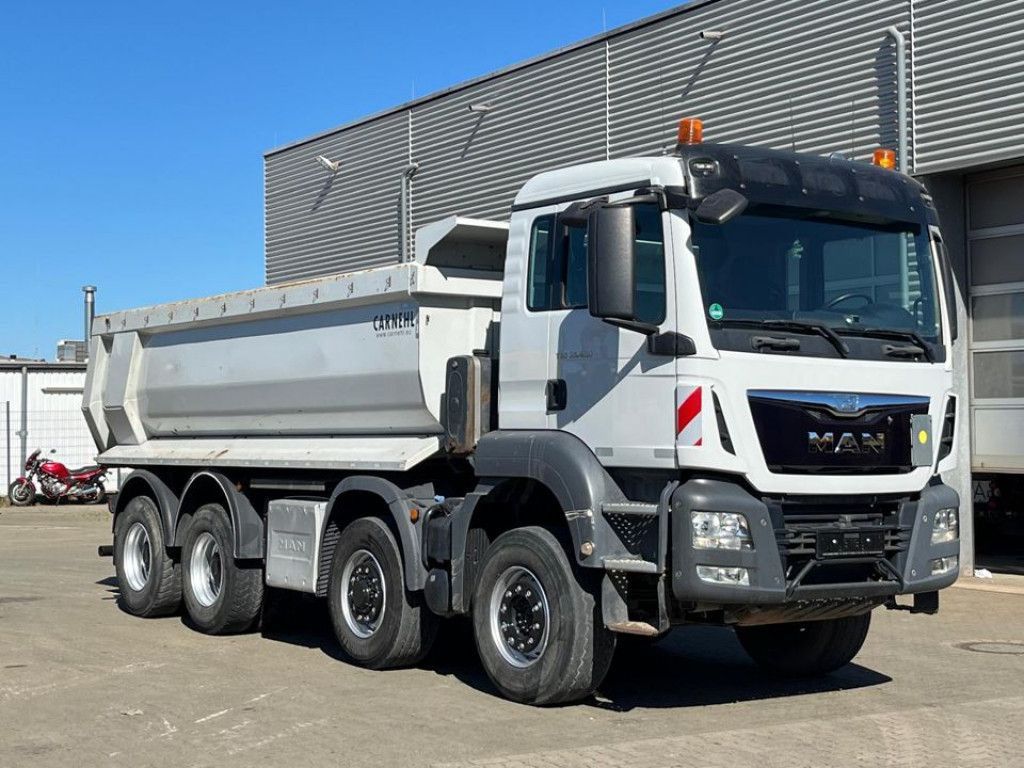 MAN TG-S 35.400 8x6H 4 Achs Muldenkipper Carnehl - Skip loader truck: picture 2 MAN TG-S 35.400 8x6H 4 Achs Muldenkipper Carnehl - Skip loader truck: picture 2