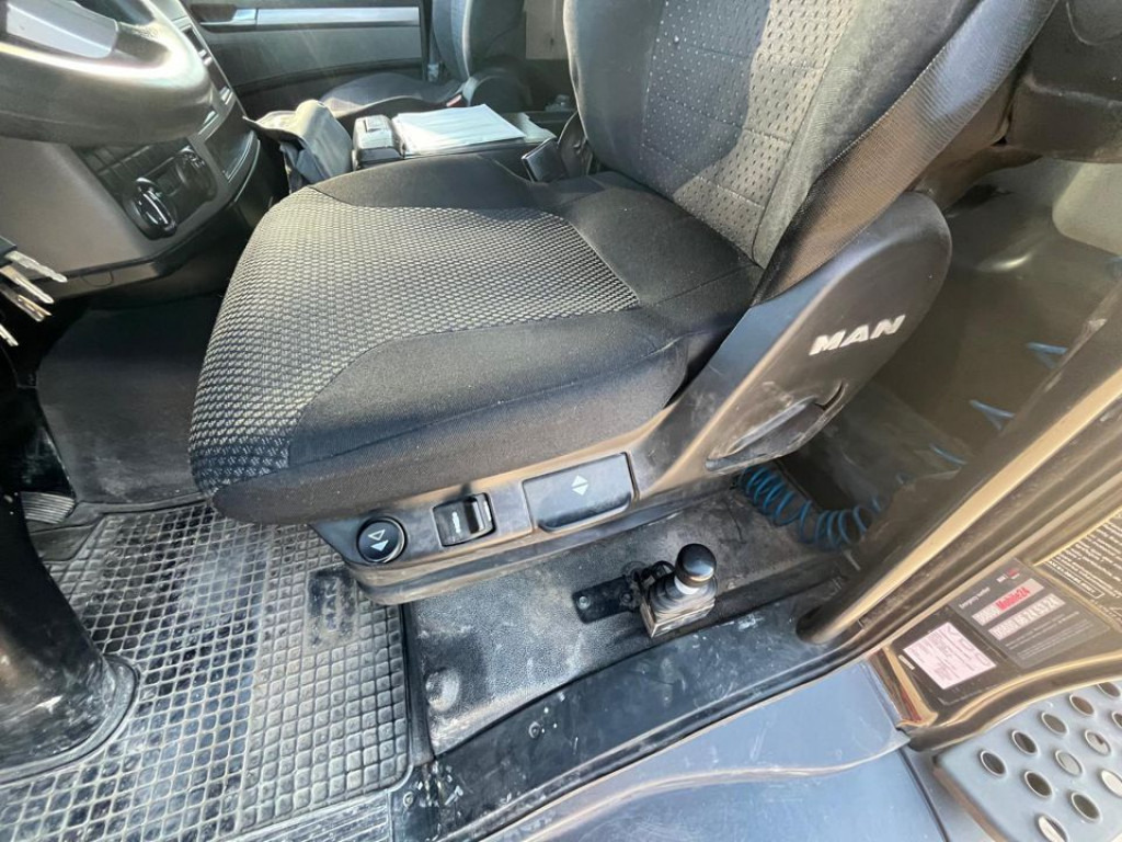 MAN TG-S 35.460 8x6 BB 4 Achs Muldenkipper Meiller 18m³ - Dumper: picture 2 MAN TG-S 35.460 8x6 BB 4 Achs Muldenkipper Meiller 18m³ - Dumper: picture 2