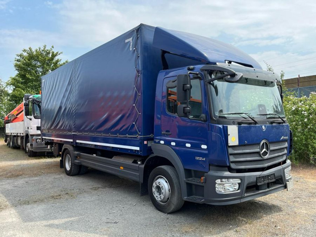 MERCEDES-BENZ Atego 1224 L  Pritsche LBW LBW 1.5to - Curtainsider truck: picture 3 MERCEDES-BENZ Atego 1224 L  Pritsche LBW LBW 1.5to - Curtainsider truck: picture 3
