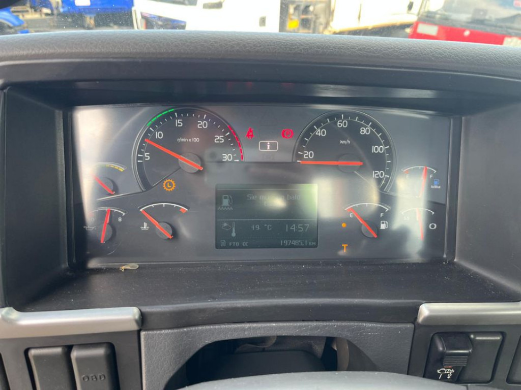 Dropside/ Flatbed truck, Crane truck VOLVO (S) Truck FM 330 4x4 Pritsche Kran Singelreifen Funkfernbedienung: picture 10 Dropside/ Flatbed truck, Crane truck VOLVO (S) Truck FM 330 4x4 Pritsche Kran Singelreifen Funkfernbedienung: picture 10