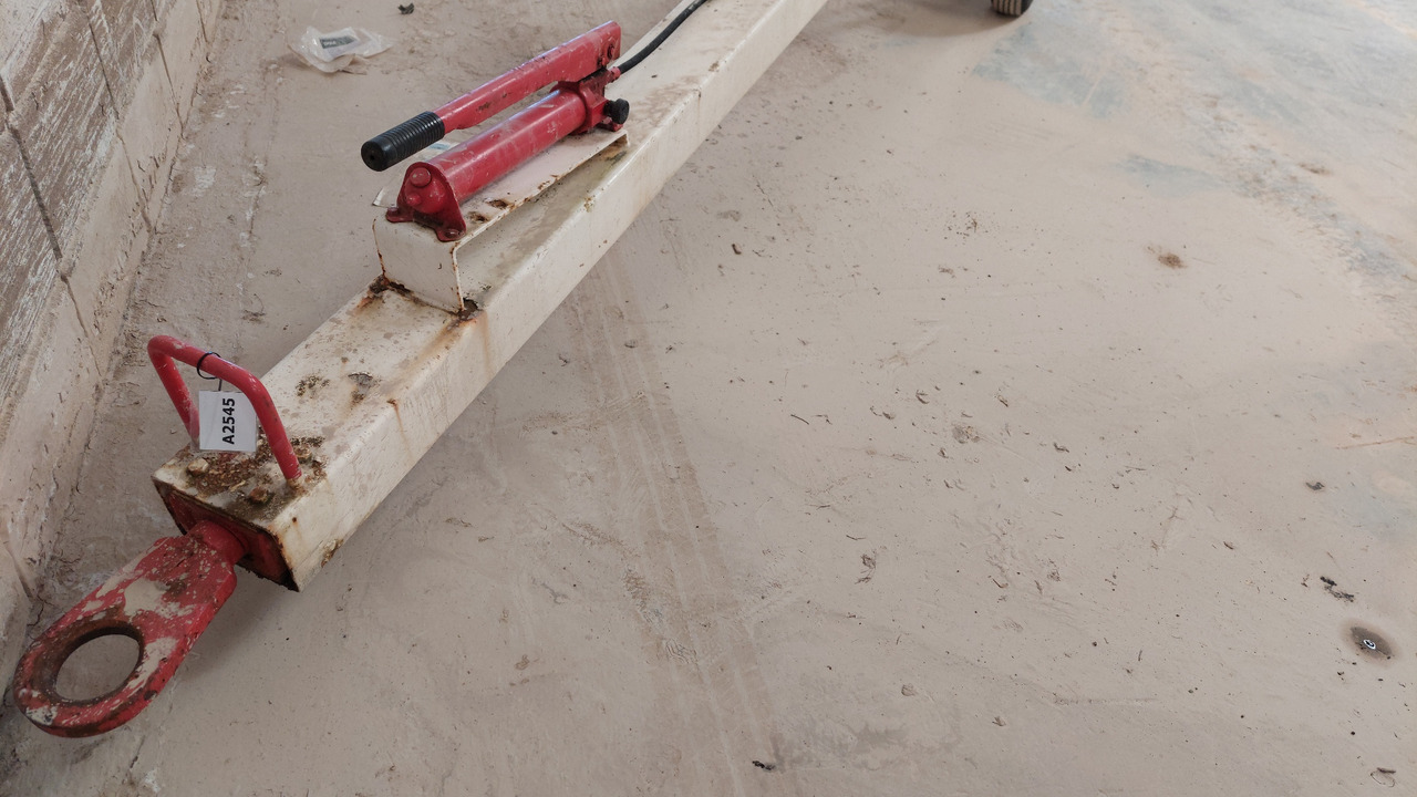 Towbar A320 WASP - Ground support equipment: picture 3 Towbar A320 WASP - Ground support equipment: picture 3