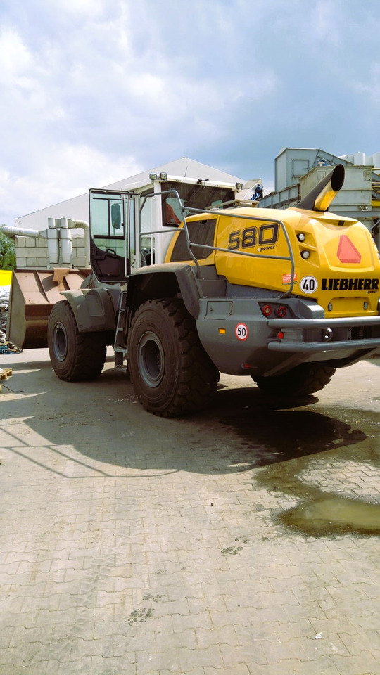 LIEBHERR L580 X POWER - Wheel loader: picture 2 LIEBHERR L580 X POWER - Wheel loader: picture 2