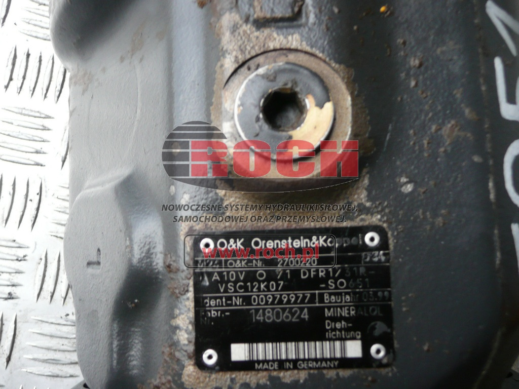 O&K A10VO71DFR1/31R-VSC12K07-S0651 2700220 00979977 - Hydraulic pump: picture 1 O&K A10VO71DFR1/31R-VSC12K07-S0651 2700220 00979977 - Hydraulic pump: picture 1