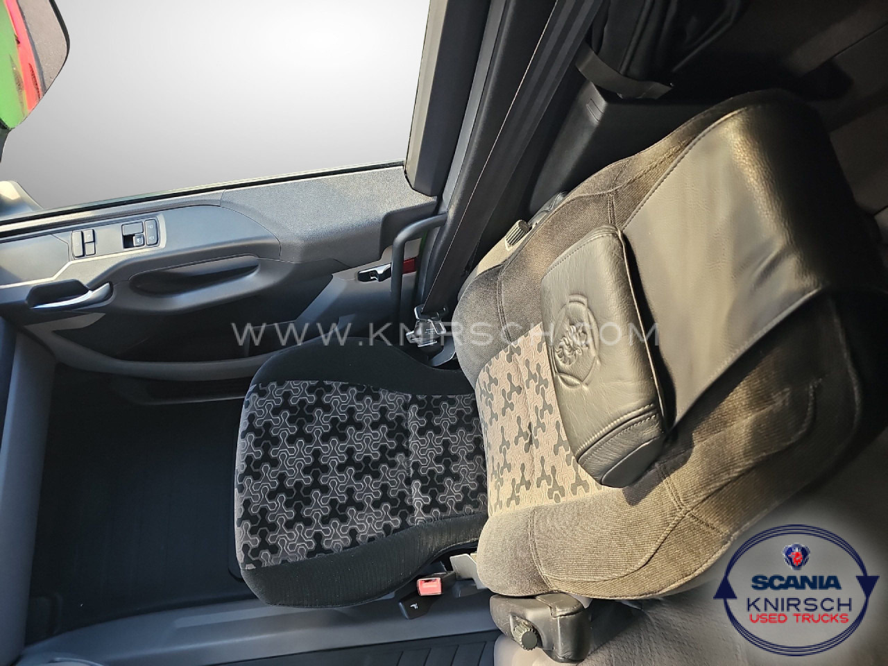 SCANIA R 450 A4x2LA Retarder Standklima - Tractor unit: picture 5 SCANIA R 450 A4x2LA Retarder Standklima - Tractor unit: picture 5