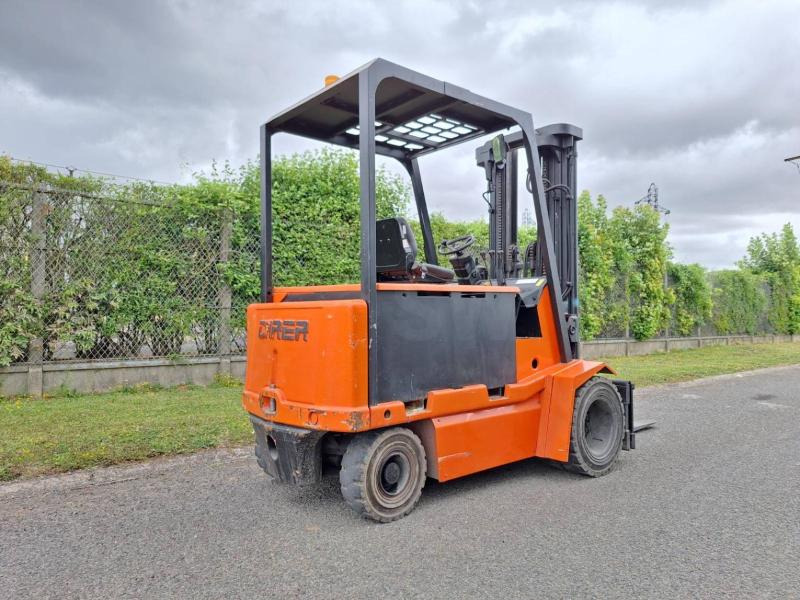 Carer R45N5 - Electric forklift: picture 4 Carer R45N5 - Electric forklift: picture 4