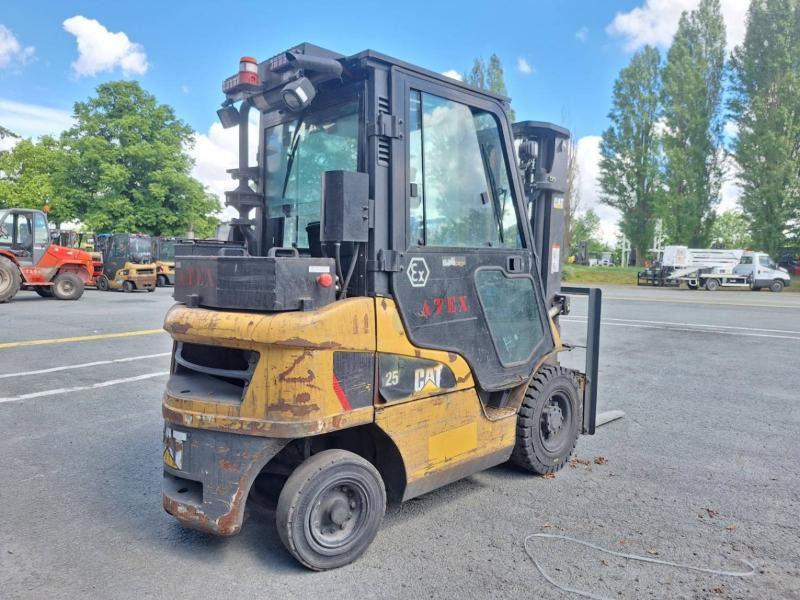 Caterpillar DP25NT - Diesel forklift: picture 4 Caterpillar DP25NT - Diesel forklift: picture 4