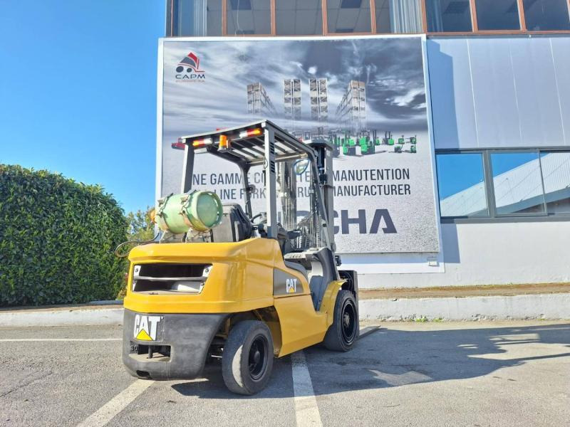 Caterpillar GP30NTD - LPG forklift: picture 5 Caterpillar GP30NTD - LPG forklift: picture 5
