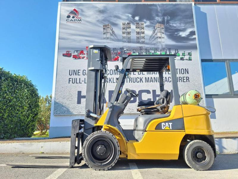 Caterpillar GP30NTD - LPG forklift: picture 3 Caterpillar GP30NTD - LPG forklift: picture 3