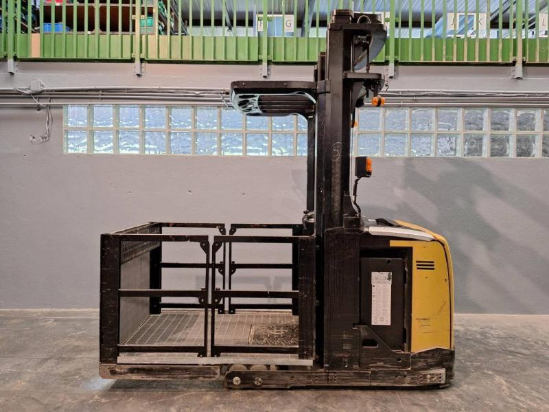 Caterpillar NOH10N - Order picker: picture 5 Caterpillar NOH10N - Order picker: picture 5