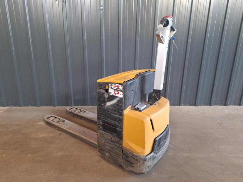 Caterpillar NPP20N2 - Pallet truck: picture 5 Caterpillar NPP20N2 - Pallet truck: picture 5