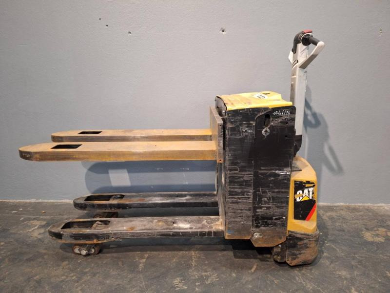 Pallet truck Caterpillar NPP20N2E: picture 8