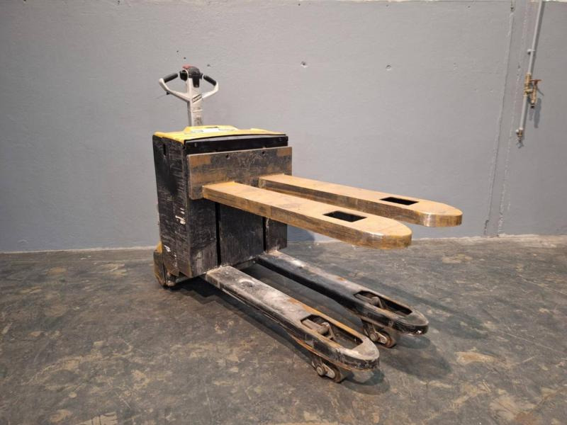 Pallet truck Caterpillar NPP20N2E: picture 12