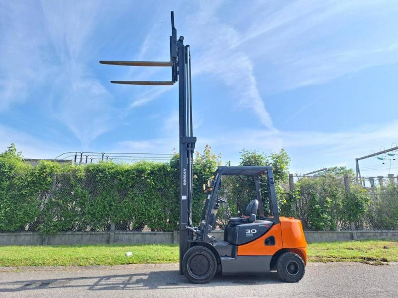 Doosan D30S 5 on lease Doosan D30S 5: picture 9