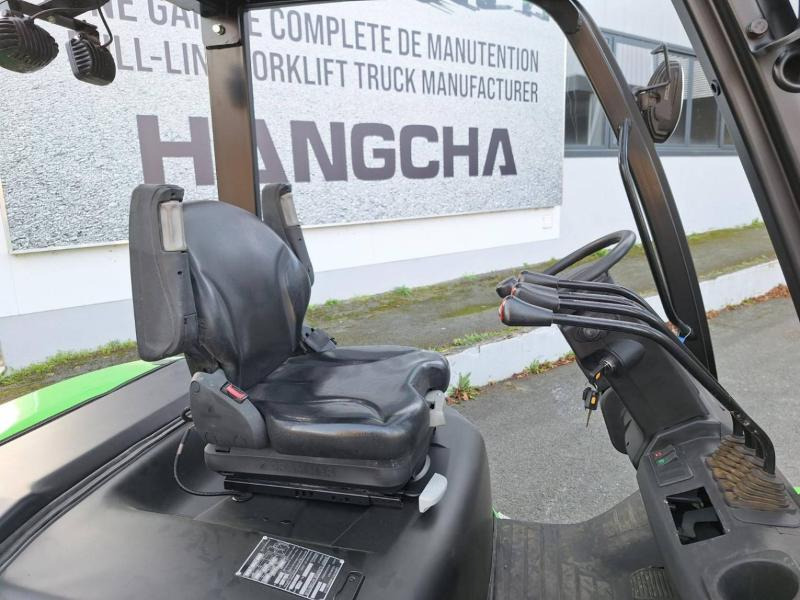 Electric forklift Hangcha XC35i: picture 13