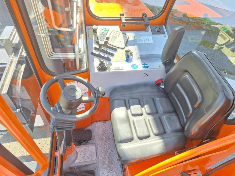 4-way reach truck Hubtex DQ45D: picture 15