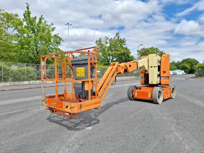 JLG E300AJP - Articulated boom: picture 1 JLG E300AJP - Articulated boom: picture 1