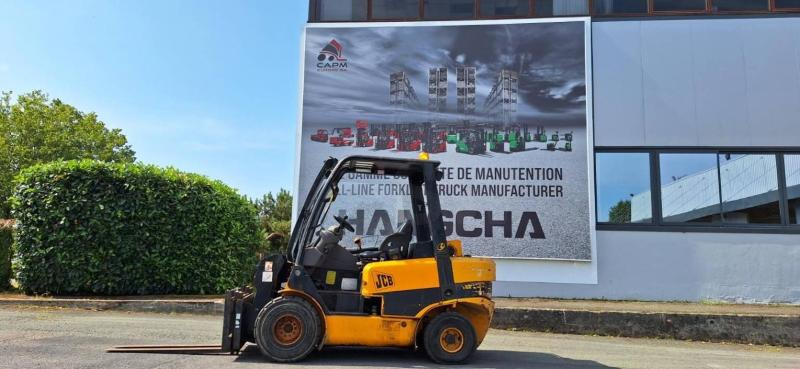 Jcb TLT30D - Telescopic handler: picture 4 Jcb TLT30D - Telescopic handler: picture 4