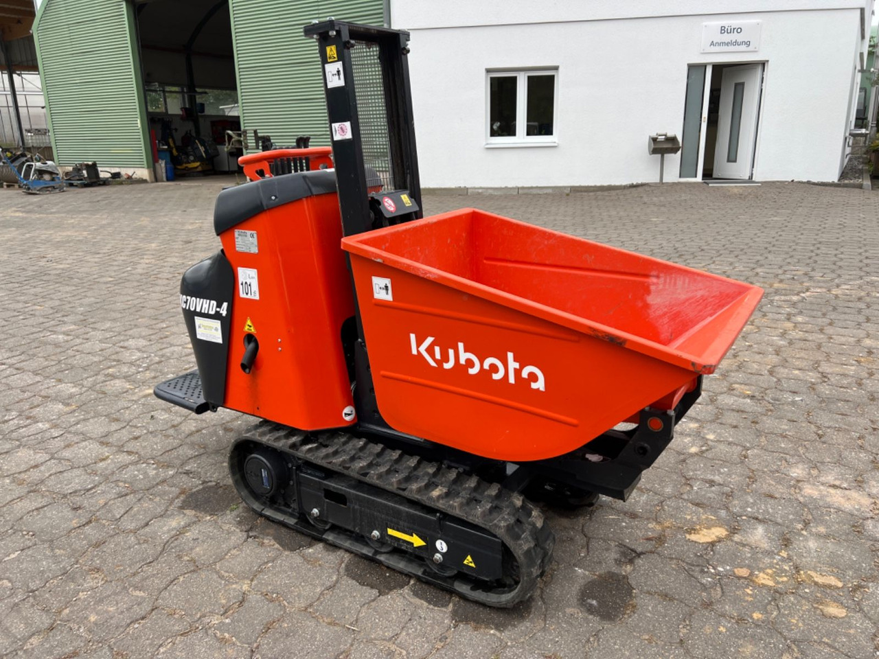 Kubota KC 70, VHD-4, mit Hochentleerung, hydr. Fahrwerk - Crawler dumper: picture 4 Kubota KC 70, VHD-4, mit Hochentleerung, hydr. Fahrwerk - Crawler dumper: picture 4