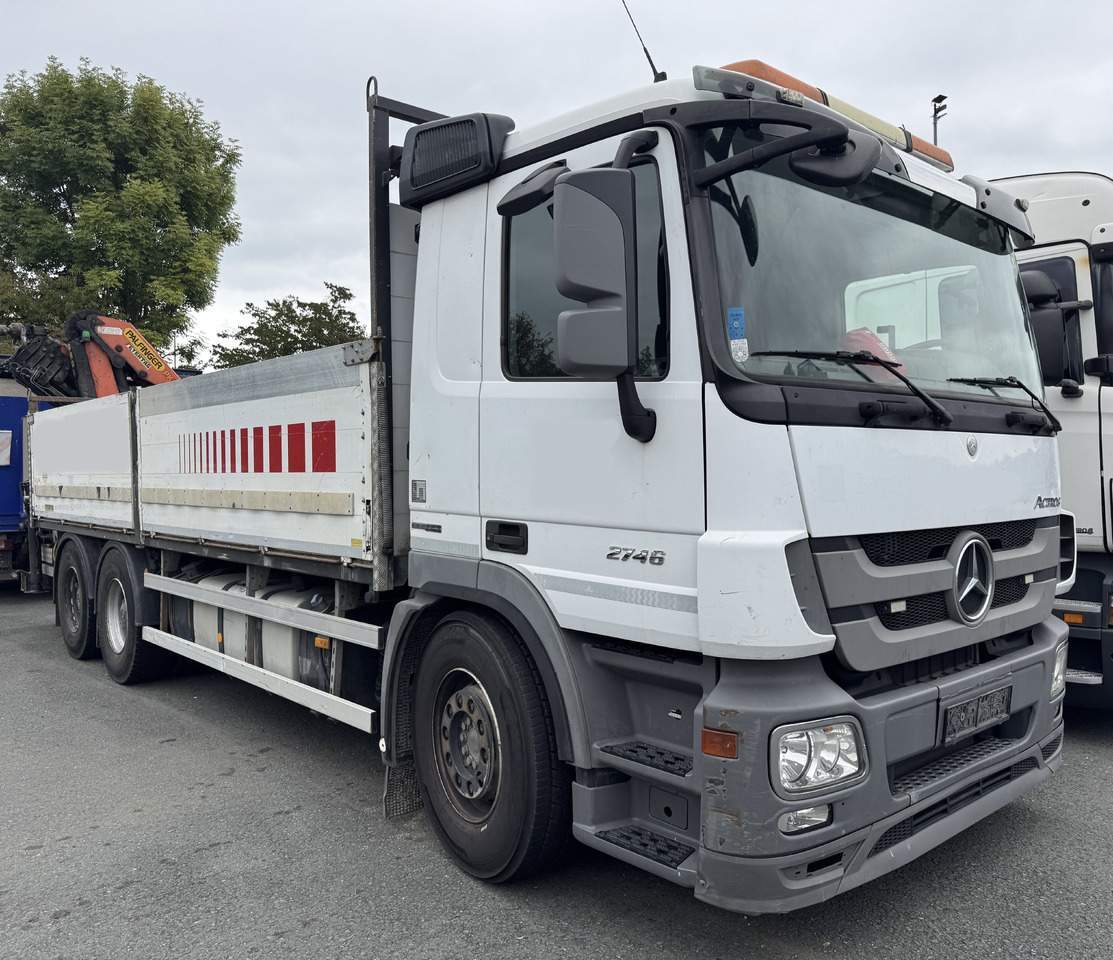 MERCEDES-BENZ Hiab Fassi Palfinger PK 18002 - Dropside/ Flatbed truck: picture 1 MERCEDES-BENZ Hiab Fassi Palfinger PK 18002 - Dropside/ Flatbed truck: picture 1