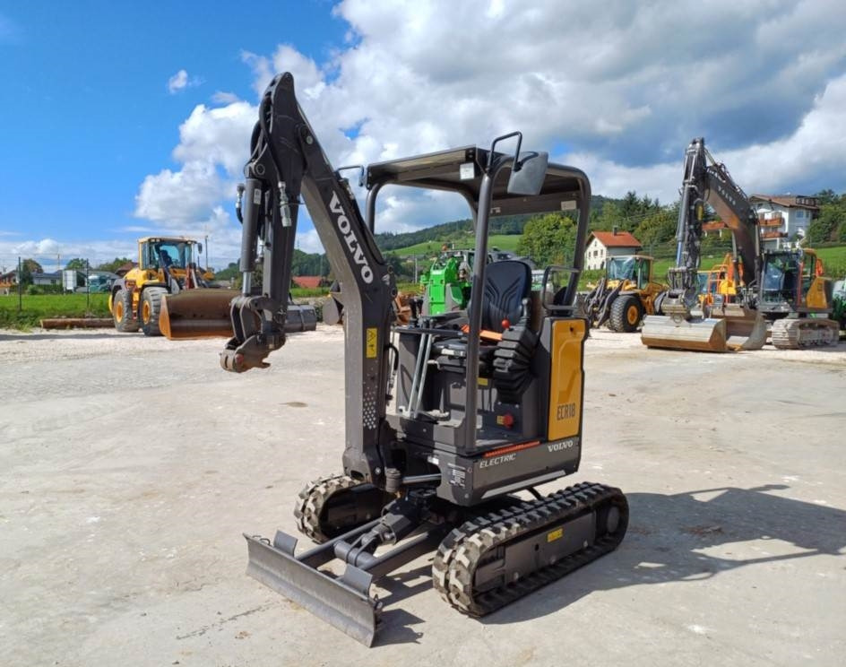 Volvo JECR18E Electric - Mini excavator: picture 4 Volvo JECR18E Electric - Mini excavator: picture 4