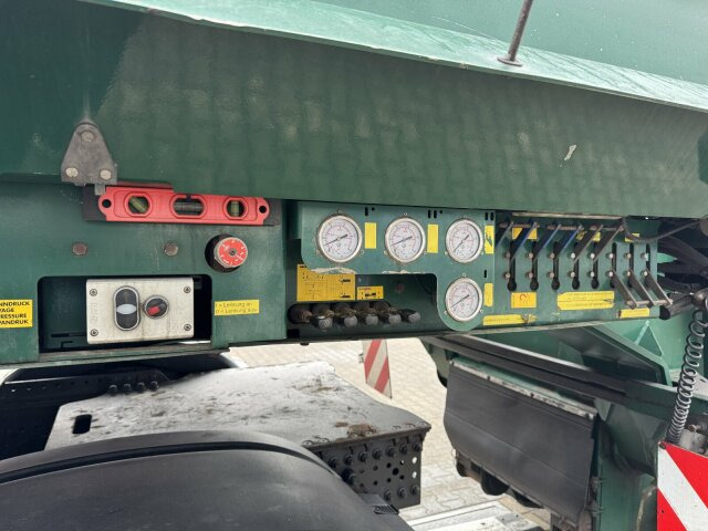 Faymonville STBZ-6VA Tieflader 4+2 Achse + Schwerlast *83 T - Low loader semi-trailer: picture 2 Faymonville STBZ-6VA Tieflader 4+2 Achse + Schwerlast *83 T - Low loader semi-trailer: picture 2