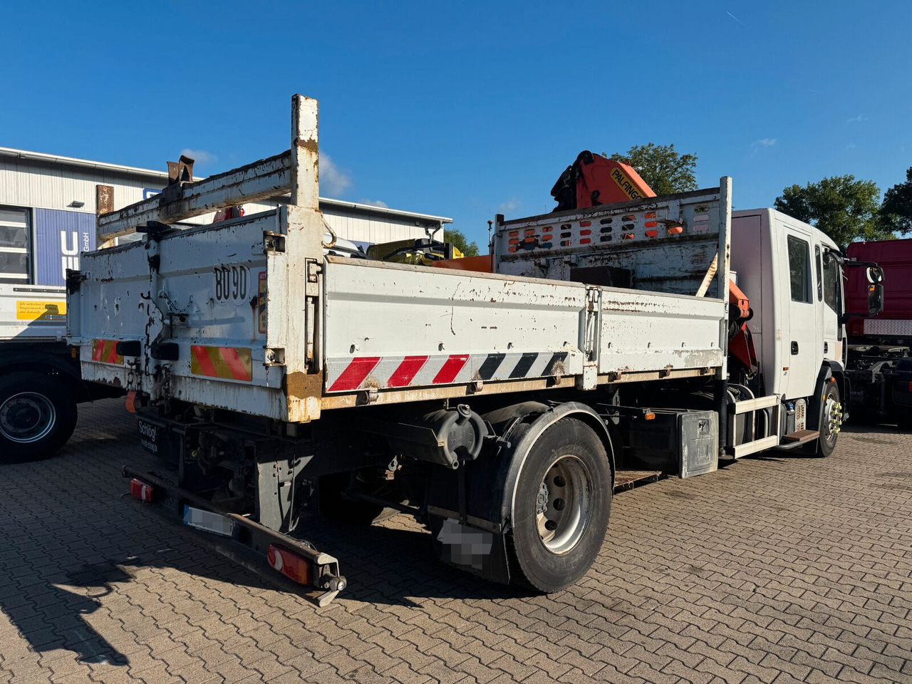 Iveco ML180E 4x2 DOKA Euro 5 Kipper Kran PK16001K-B - Crane truck: picture 3 Iveco ML180E 4x2 DOKA Euro 5 Kipper Kran PK16001K-B - Crane truck: picture 3