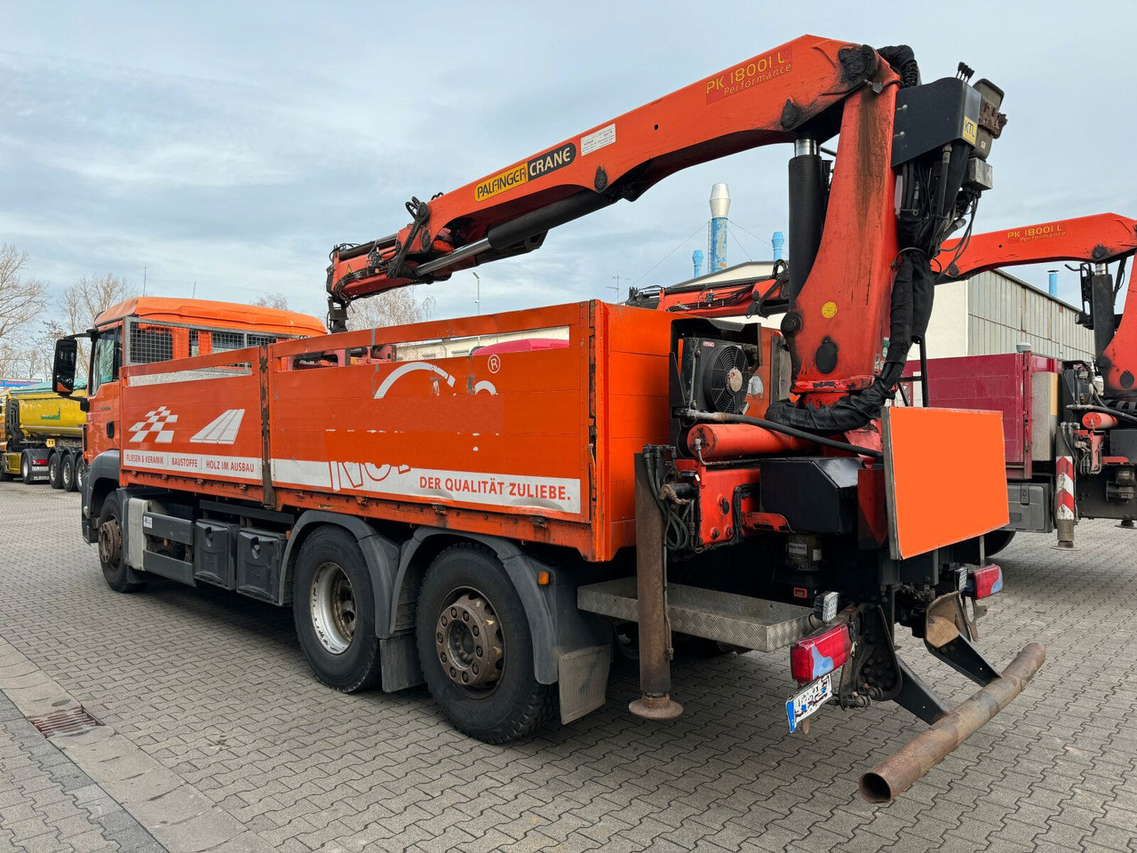 MAN TGS 26.400 6x2 Pritsche Kran Palfinger PK 18001L - Crane truck: picture 4 MAN TGS 26.400 6x2 Pritsche Kran Palfinger PK 18001L - Crane truck: picture 4