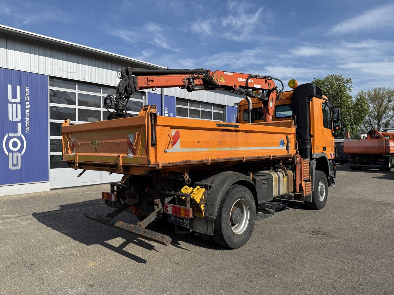 Mercedes-Benz ACTROS 2044 4x4 Kipper Kran ATLAS 65.2 A2L - Tipper, Crane truck: picture 3 Mercedes-Benz ACTROS 2044 4x4 Kipper Kran ATLAS 65.2 A2L - Tipper, Crane truck: picture 3