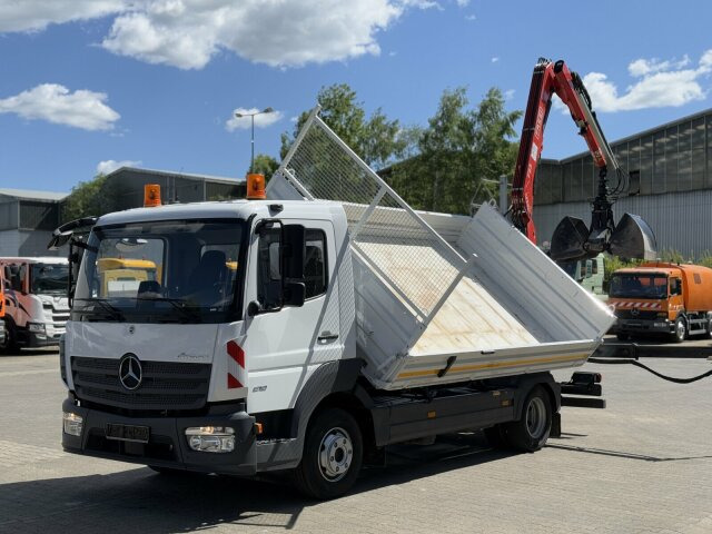 Mercedes-Benz ATEGO 818 4x2 Euro 6 Kipper Kran FASSI F65B.0.22 - Tipper van: picture 4 Mercedes-Benz ATEGO 818 4x2 Euro 6 Kipper Kran FASSI F65B.0.22 - Tipper van: picture 4