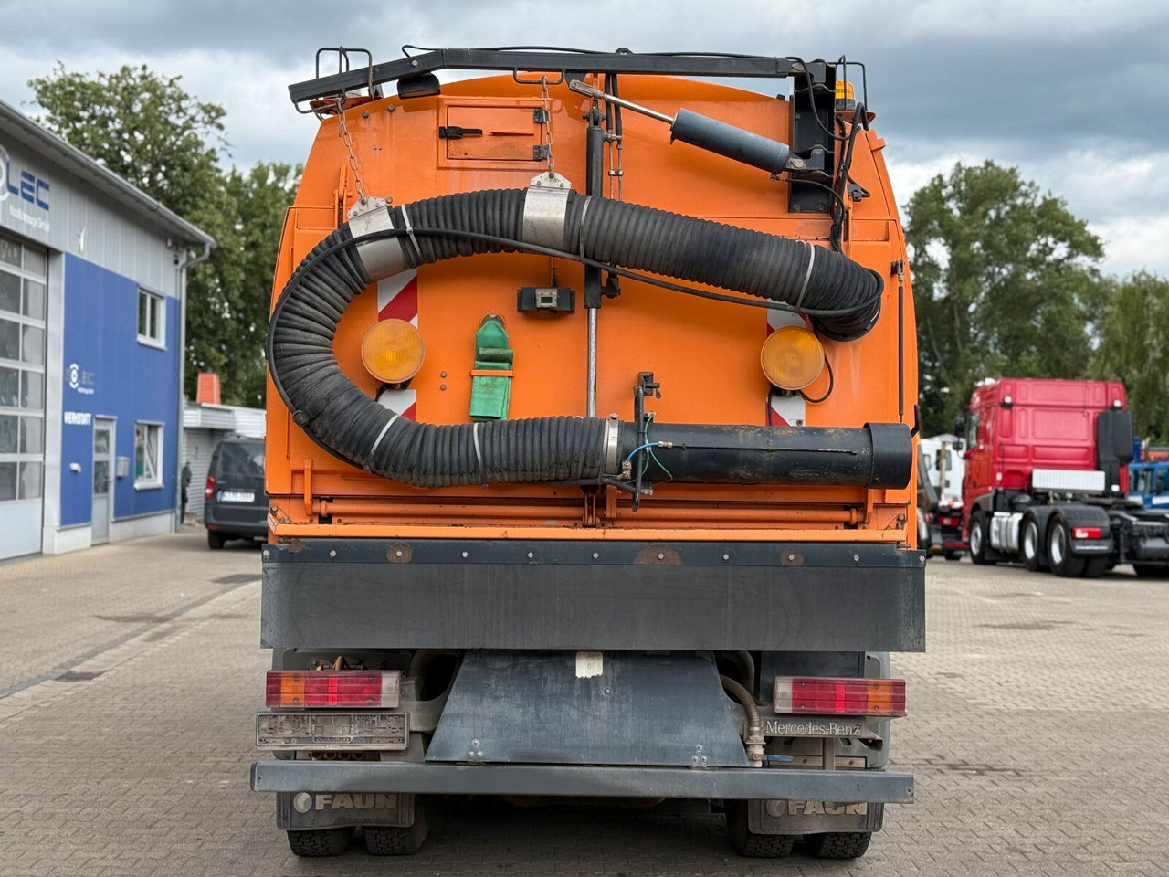 Mercedes-Benz Atego 1324 4x2 Kehrmaschine Viajet 6R/L - Road sweeper: picture 5 Mercedes-Benz Atego 1324 4x2 Kehrmaschine Viajet 6R/L - Road sweeper: picture 5
