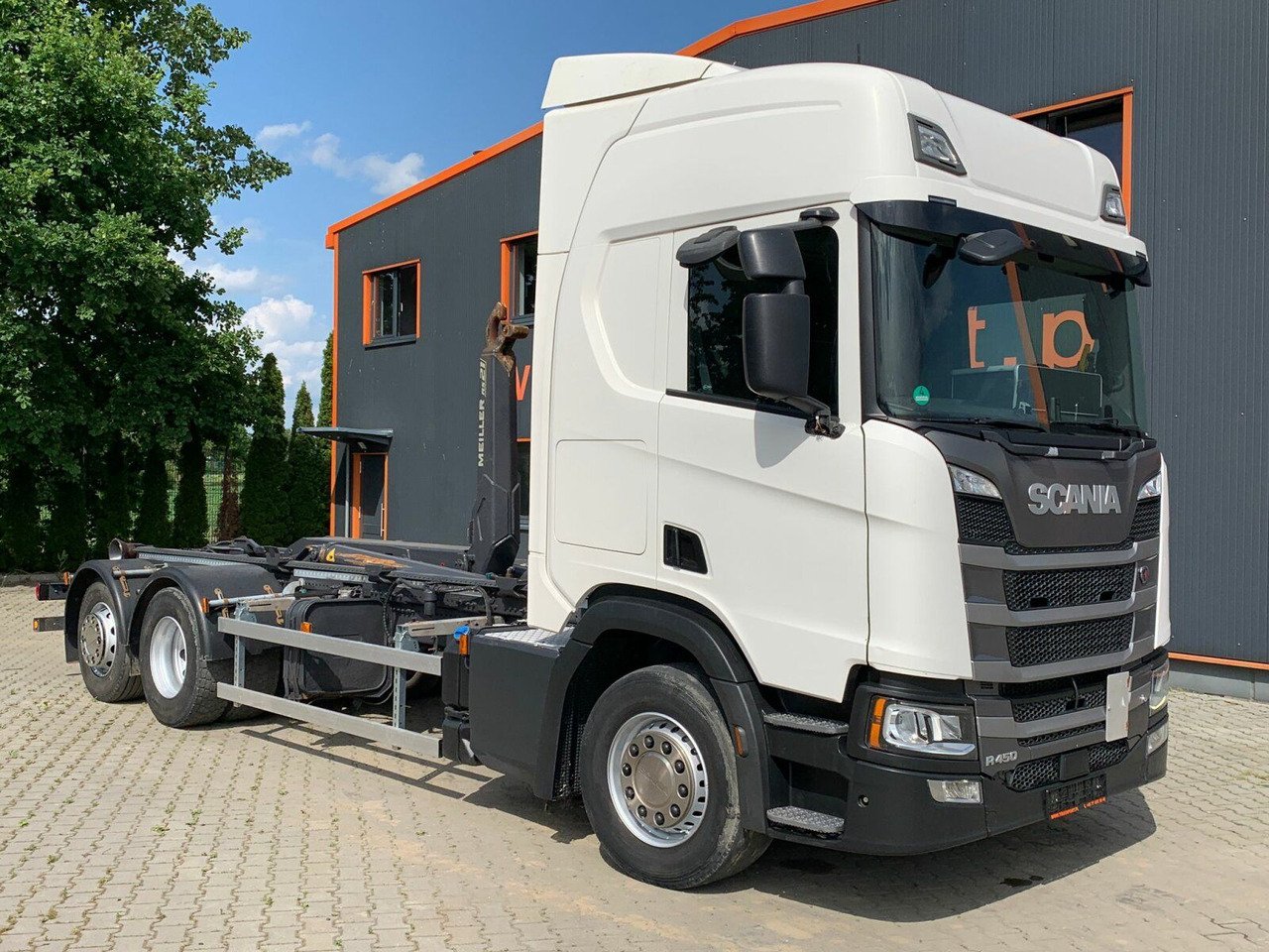 Scania R450 6x2 Abrollkipper MEILLER*Lenkachse Retarder - Hook lift truck: picture 1 Scania R450 6x2 Abrollkipper MEILLER*Lenkachse Retarder - Hook lift truck: picture 1