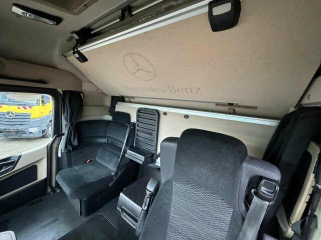 Mercedes-Benz ACTROS 1846 4x4 HAD Eur 6 Kipphydraulik Retarder - Tractor unit: picture 5 Mercedes-Benz ACTROS 1846 4x4 HAD Eur 6 Kipphydraulik Retarder - Tractor unit: picture 5