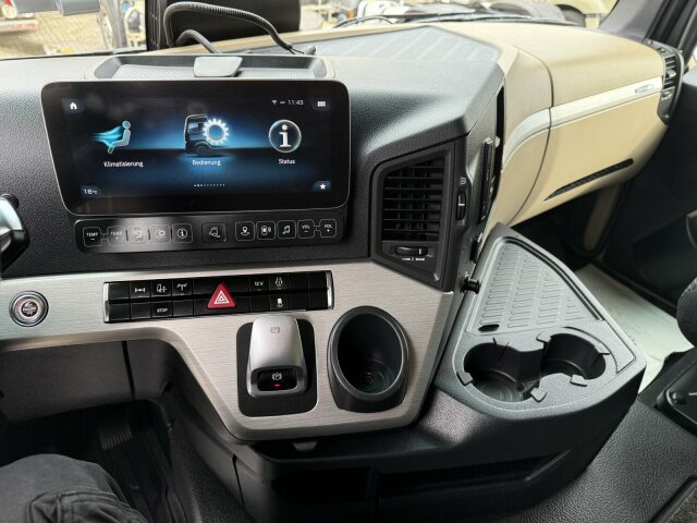 Mercedes-Benz ACTROS 1846 4x4 HAD Euro 6 Kipphydraulik - Tractor unit: picture 3 Mercedes-Benz ACTROS 1846 4x4 HAD Euro 6 Kipphydraulik - Tractor unit: picture 3