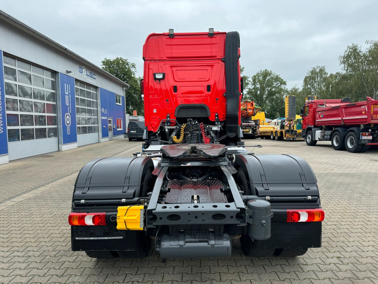 Mercedes-Benz Arocs 1845 LS 4x4 HAD *Kipphyd. Euro6 Blatt/Luft - Tractor unit: picture 5 Mercedes-Benz Arocs 1845 LS 4x4 HAD *Kipphyd. Euro6 Blatt/Luft - Tractor unit: picture 5