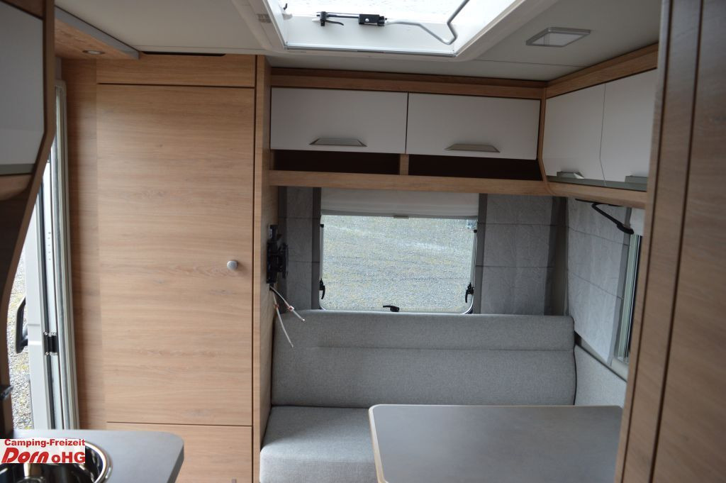Caravan Knaus Südwind 420 QD 60 YEARS Kühlschrank 142l: picture 12