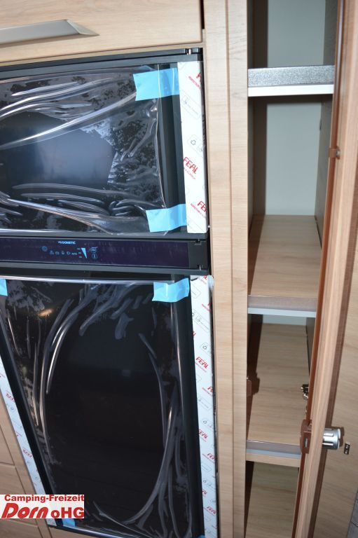 Caravan Knaus Südwind 580 QS 60 YEARS Kühlschrank 177l: picture 22