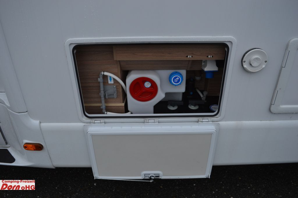 Semi-integrated motorhome Weinsberg CaraCompact 640 MEG EDITION [PEPPER] Licht+Sicht: picture 8