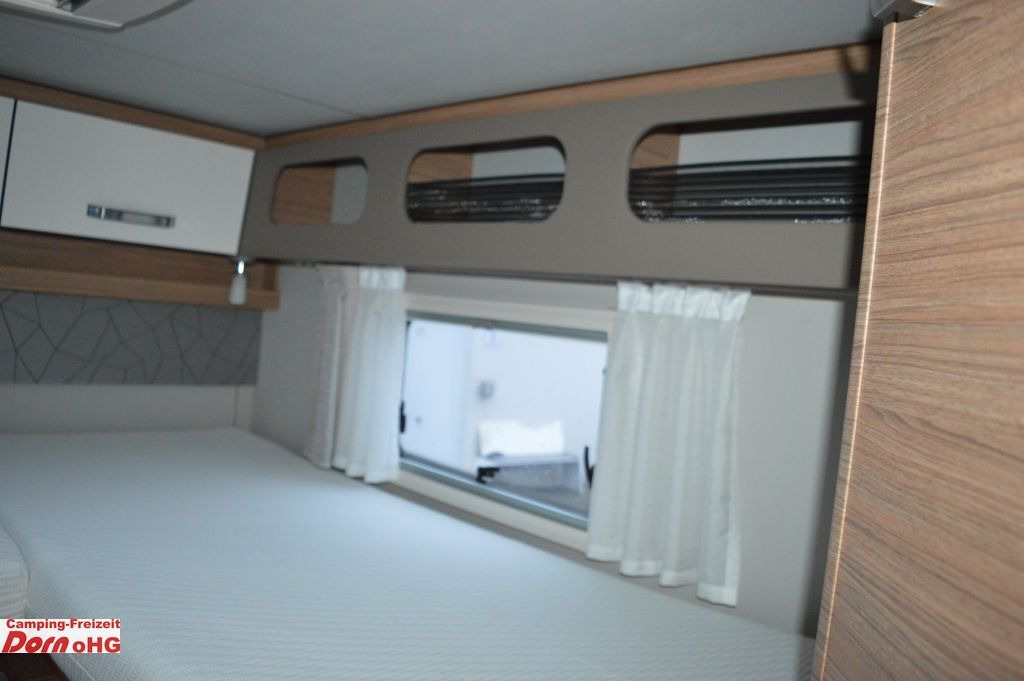 Semi-integrated motorhome Weinsberg CaraCompact 640 MEG EDITION [PEPPER] Licht+Sicht: picture 11