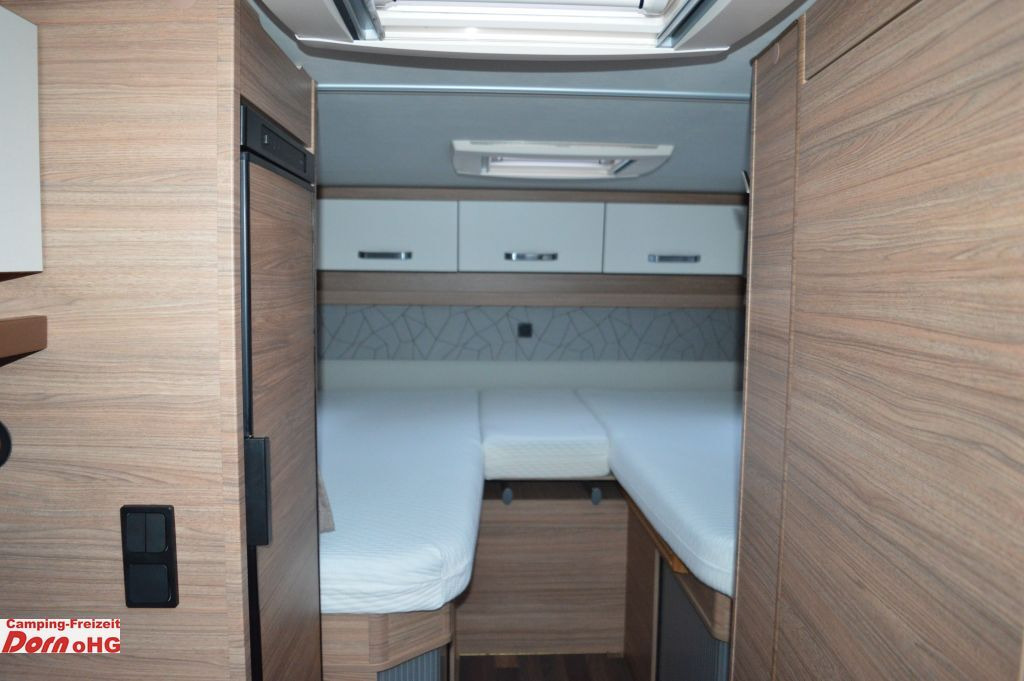 Semi-integrated motorhome Weinsberg CaraCompact 640 MEG EDITION [PEPPER] Licht+Sicht: picture 9