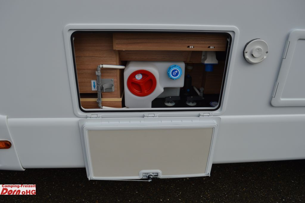 Semi-integrated motorhome Weinsberg CaraCompact Suite 640 MEG EDITION [PEPPER] Warml: picture 7