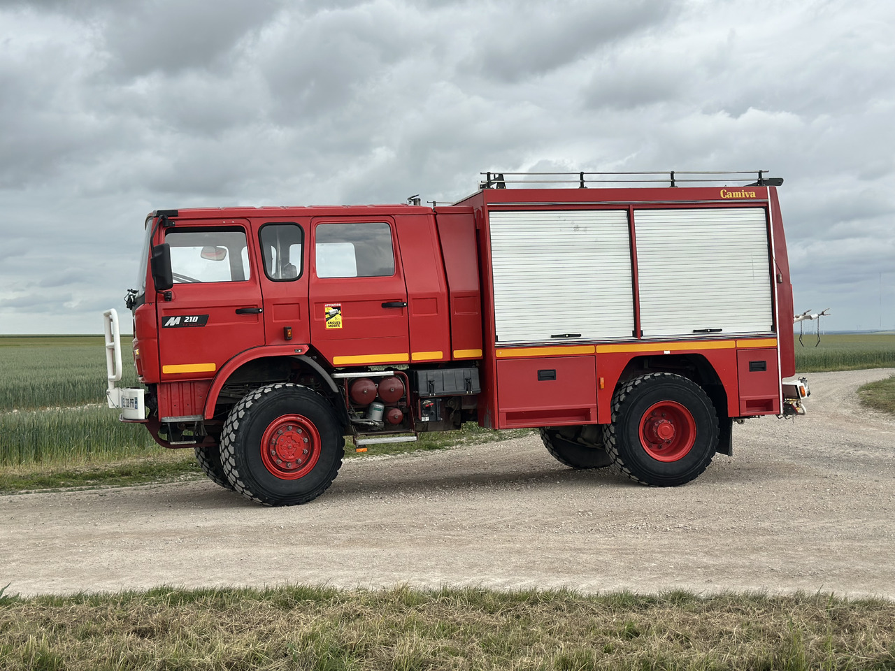 RENAULT M210 - Tank truck: picture 3 RENAULT M210 - Tank truck: picture 3