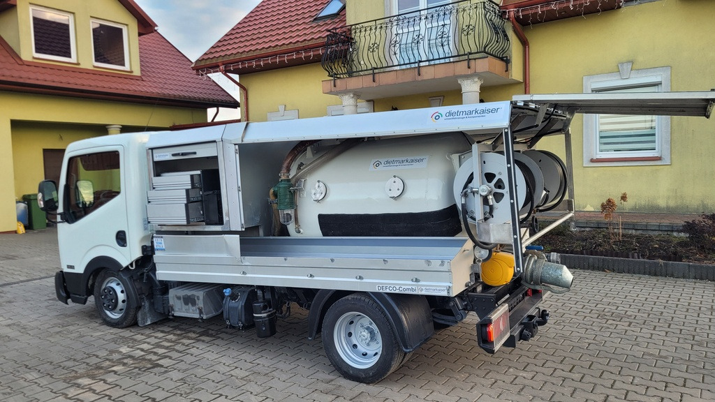 Nissan Cabstar COMBI Kanalreiniger VAAVUM CLEANER - Vacuum truck: picture 3 Nissan Cabstar COMBI Kanalreiniger VAAVUM CLEANER - Vacuum truck: picture 3