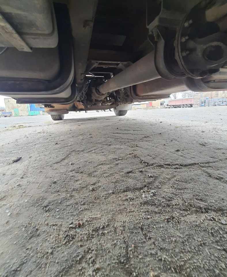 Dropside/ Flatbed truck RENAULT Magnum 430 6x2 Grain truck: picture 13 Dropside/ Flatbed truck RENAULT Magnum 430 6x2 Grain truck: picture 13