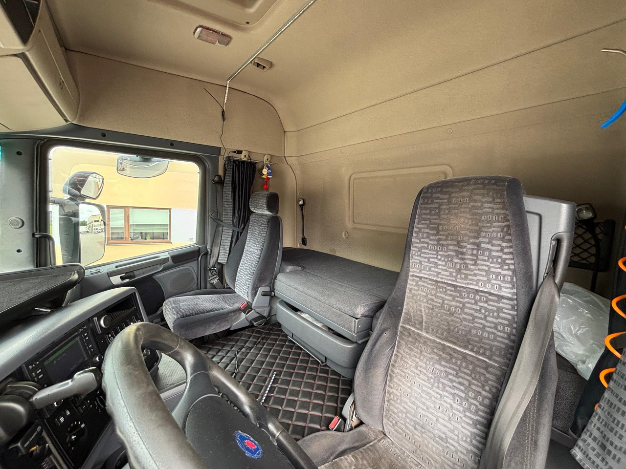 Box truck SCANIA G340: picture 15