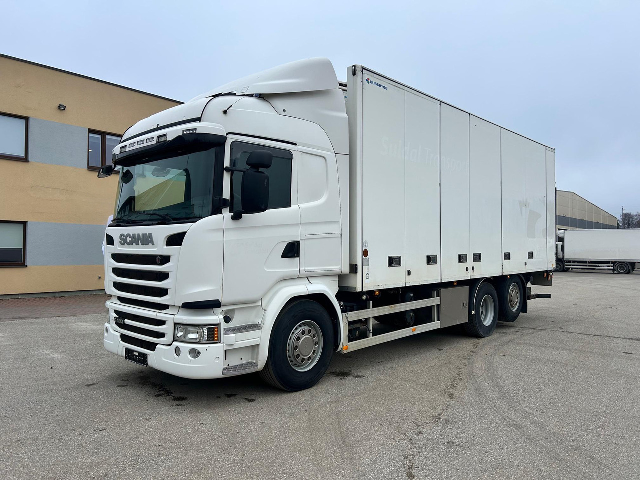 SCANIA G490 - Refrigerator truck: picture 3 SCANIA G490 - Refrigerator truck: picture 3