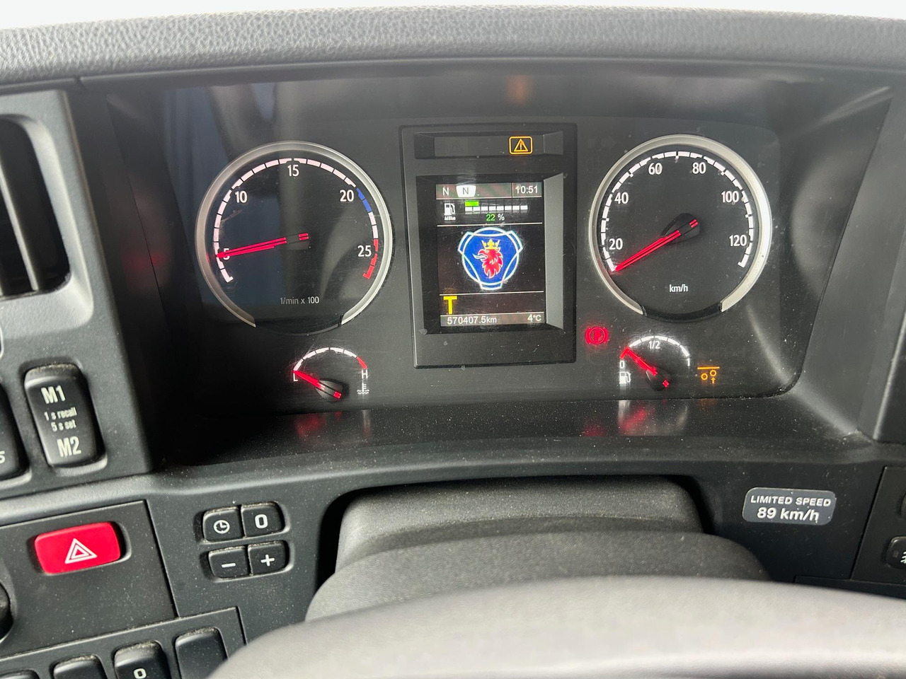 Refrigerator truck SCANIA G490: picture 14