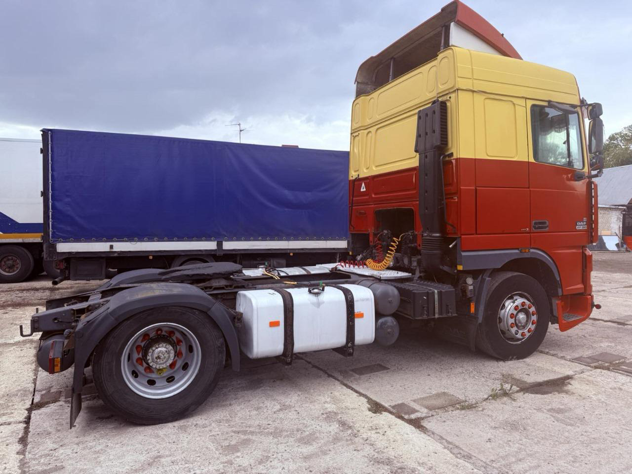 DAF XF 95.380 - Tractor unit: picture 5 DAF XF 95.380 - Tractor unit: picture 5