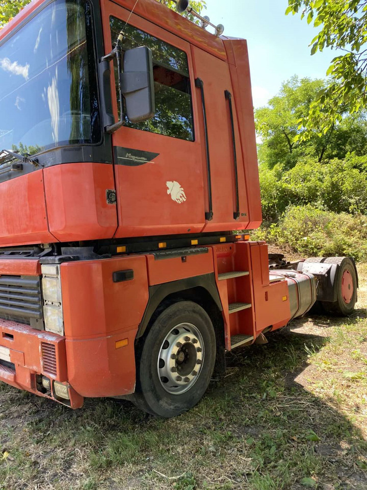 RENAULT Magnum 390 - Tractor unit: picture 2 RENAULT Magnum 390 - Tractor unit: picture 2