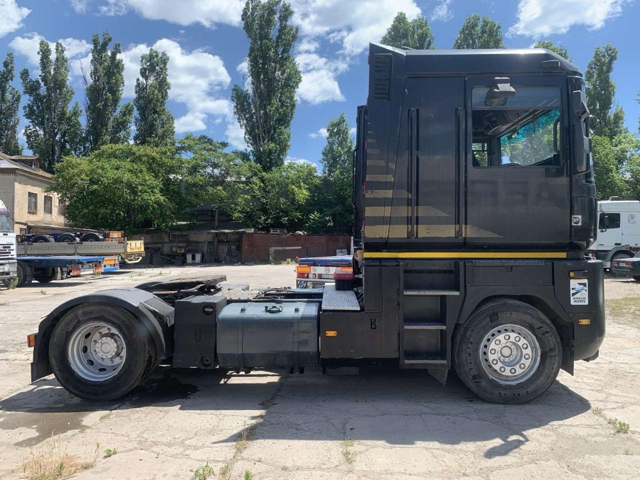 RENAULT Magnum 430 - Tractor unit: picture 4 RENAULT Magnum 430 - Tractor unit: picture 4