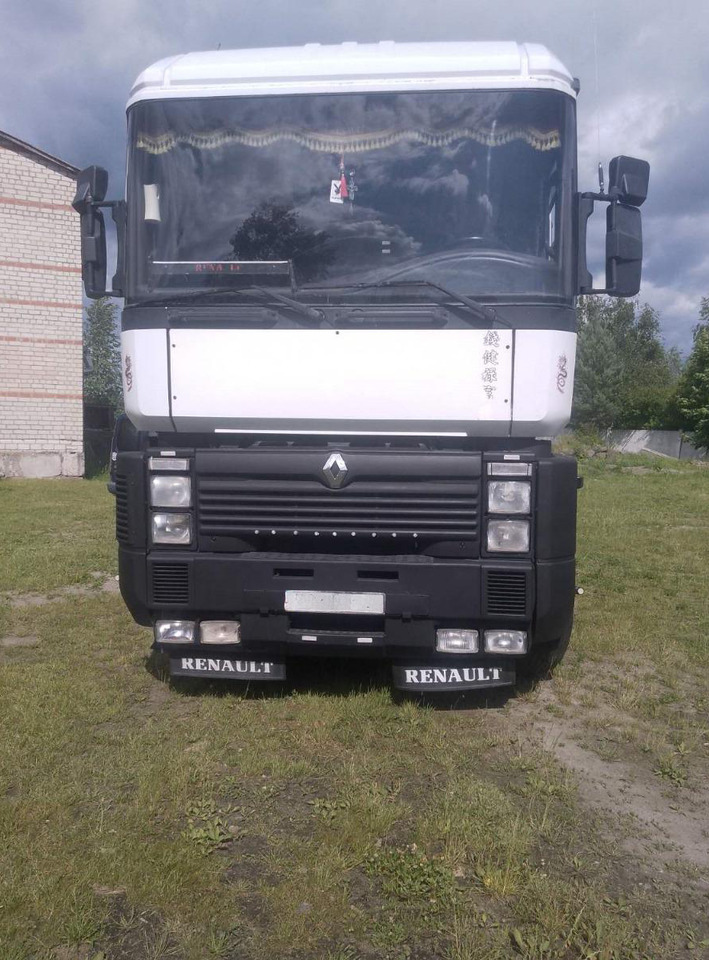 RENAULT Magnum 440 - Tractor unit: picture 3 RENAULT Magnum 440 - Tractor unit: picture 3